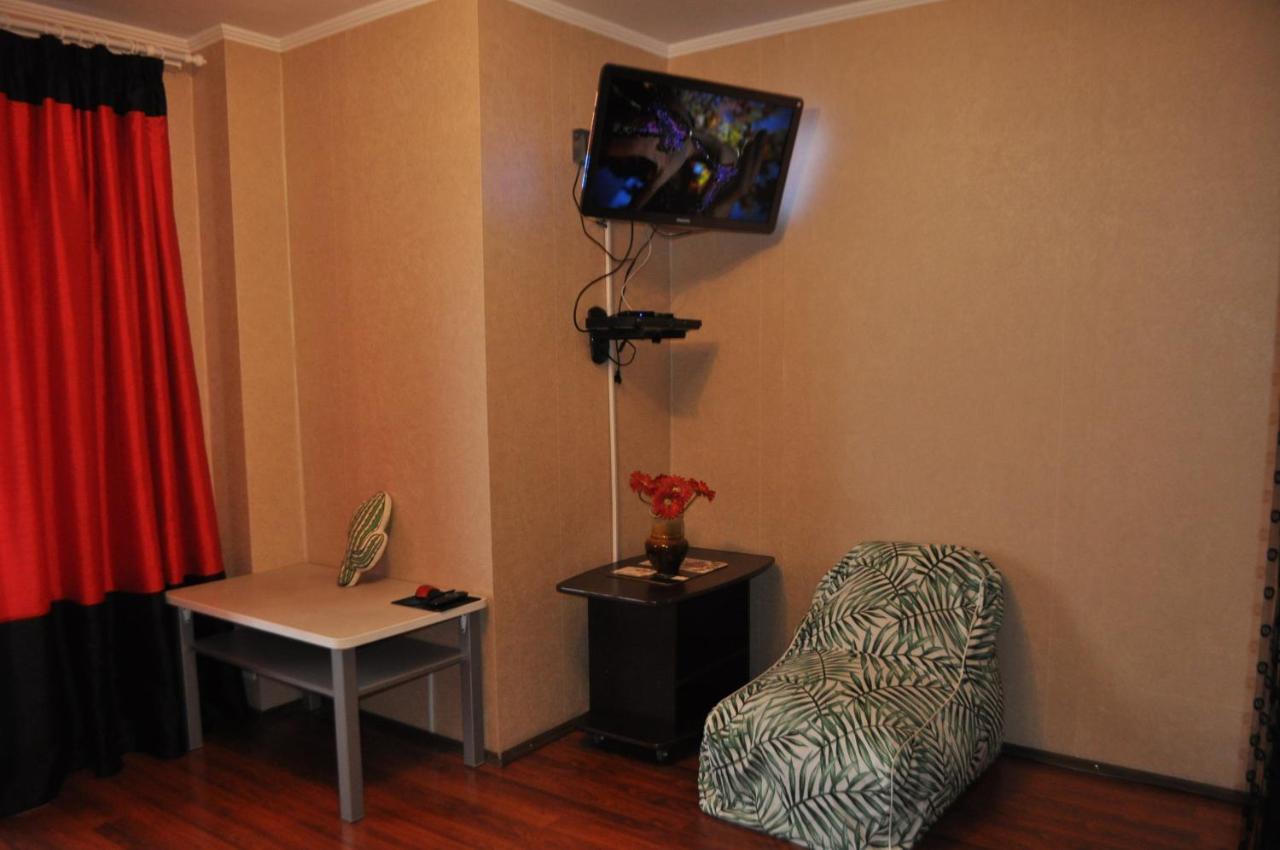 Spacious Apartment With Balcony Kremenchuk Exterior foto