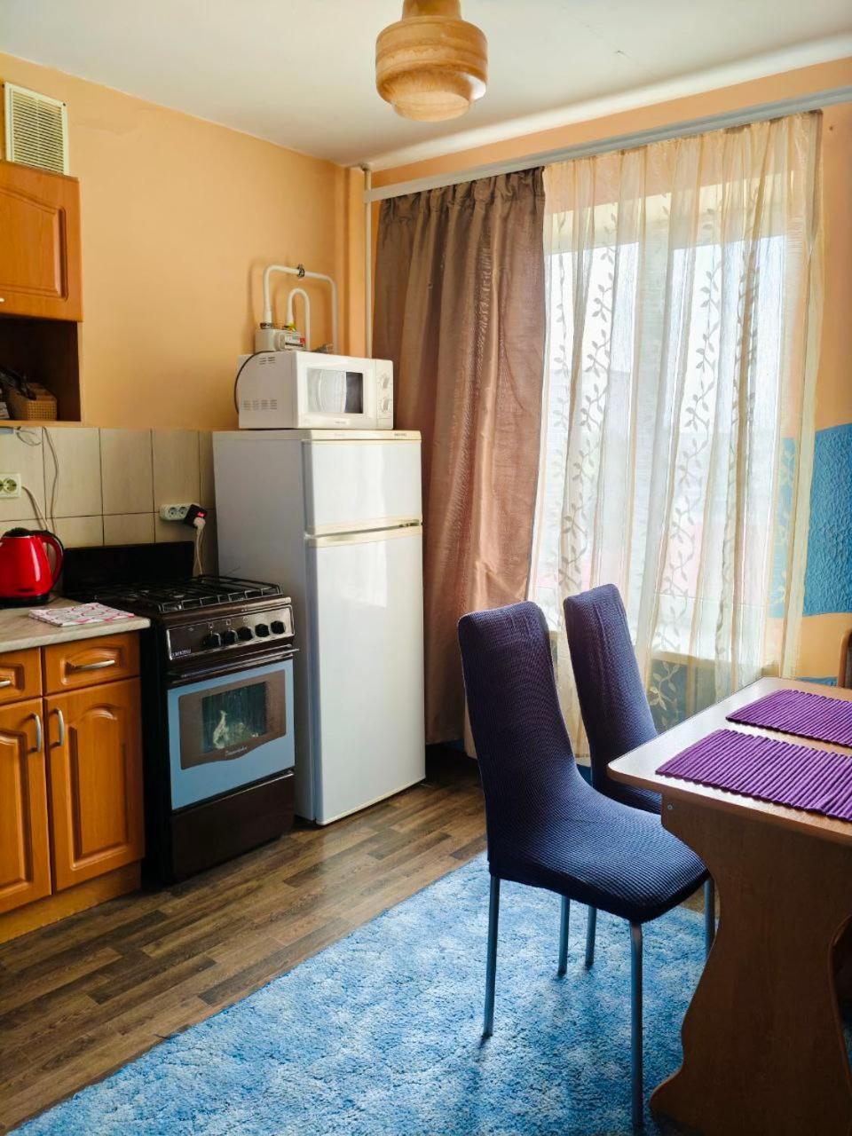 Spacious Apartment With Balcony Kremenchuk Exterior foto